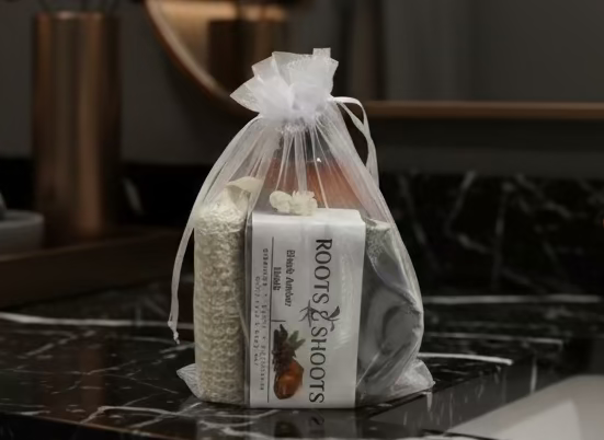 Black Amber Musk Gift Bag